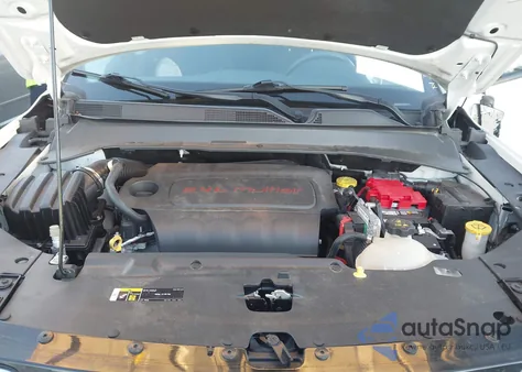 2020 Jeep Compass Sport 4X4 z USA, uszkodzony, nr VIN 3C4NJDAB7LT101537